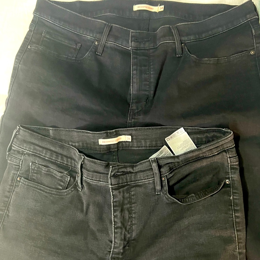 Two used Womens Levi’s jeans size 34